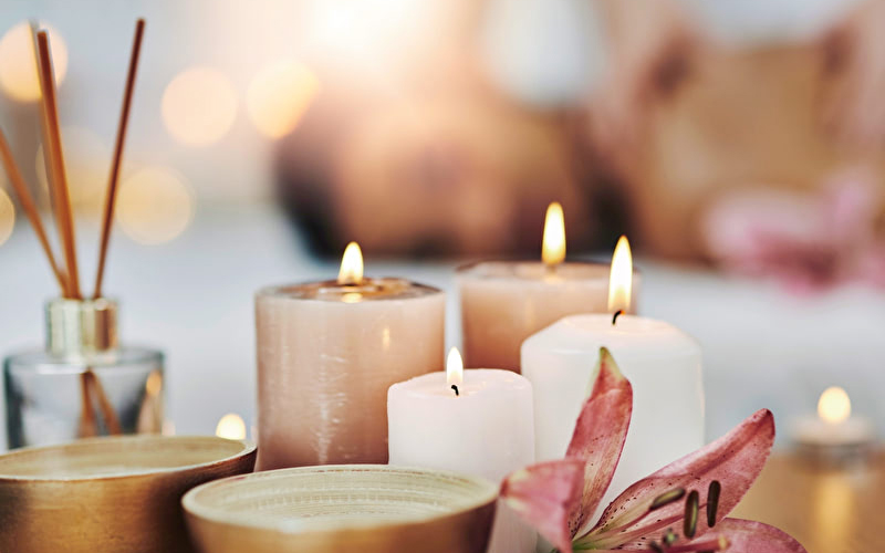 Kerzenöl-Massage